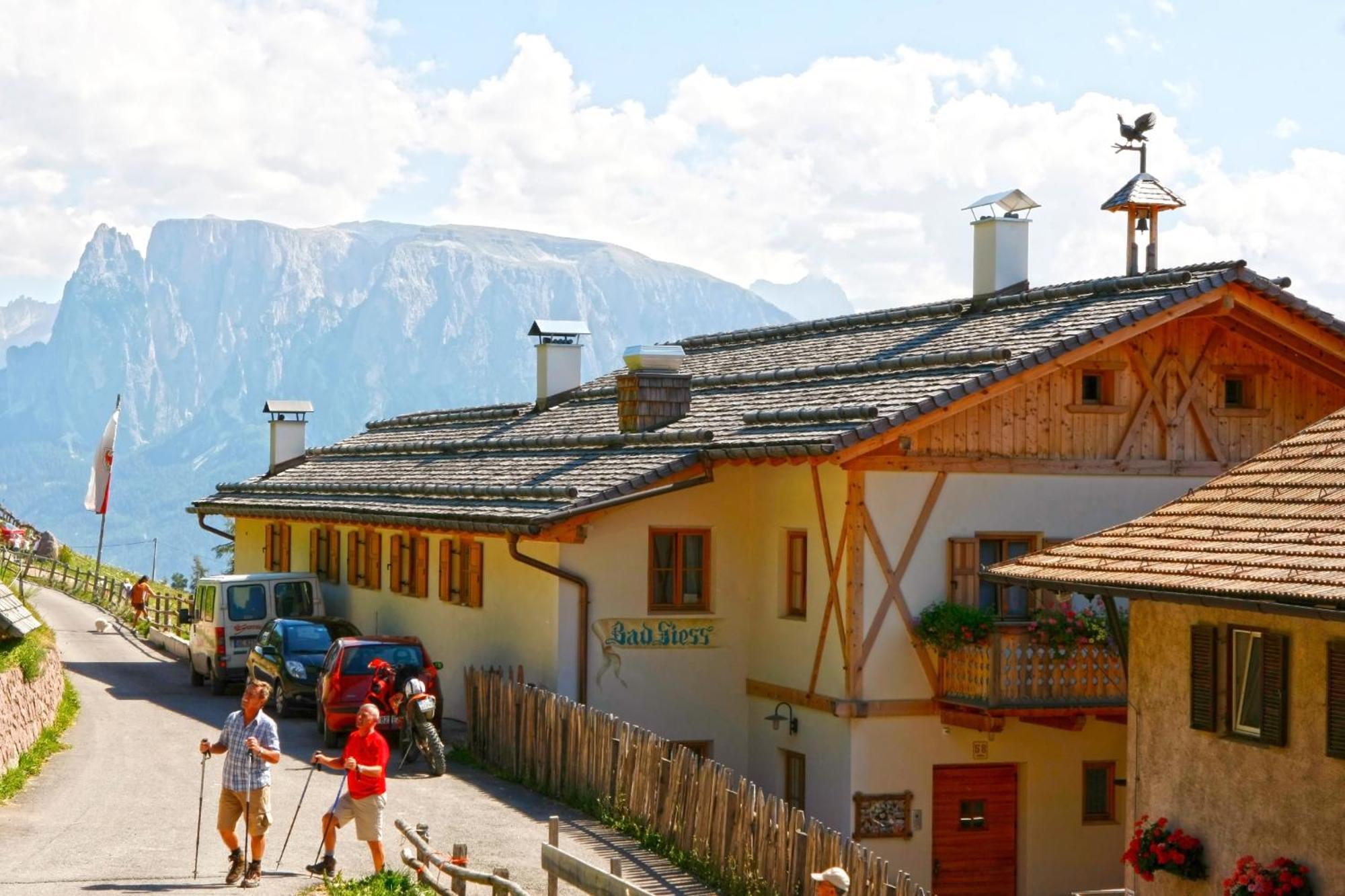 Gasthaus Bad Siess Longostagno Exterior foto
